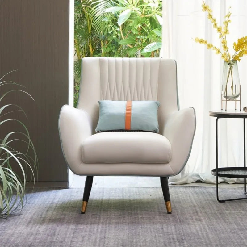 MOMO Scandinavian Single Sofa