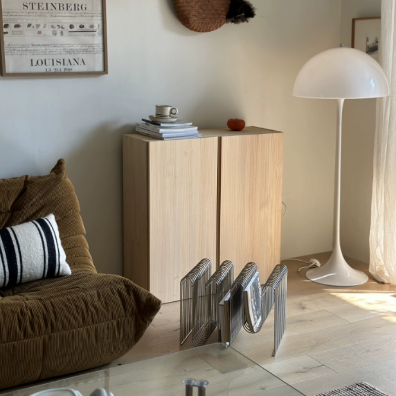 Nordic Metal Folding Magazine and Newspaper Rack