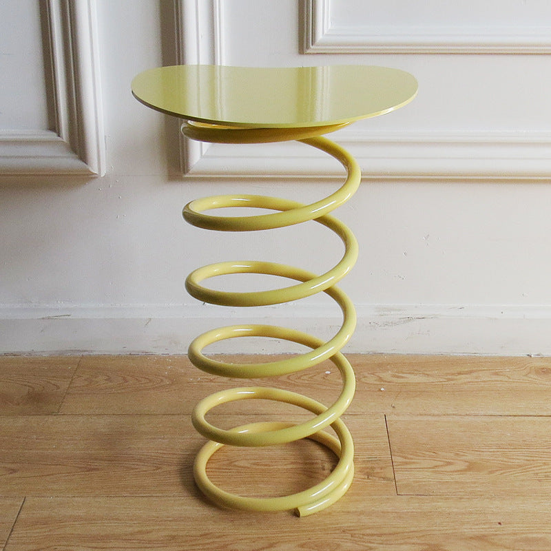 MOMO Spring Stool