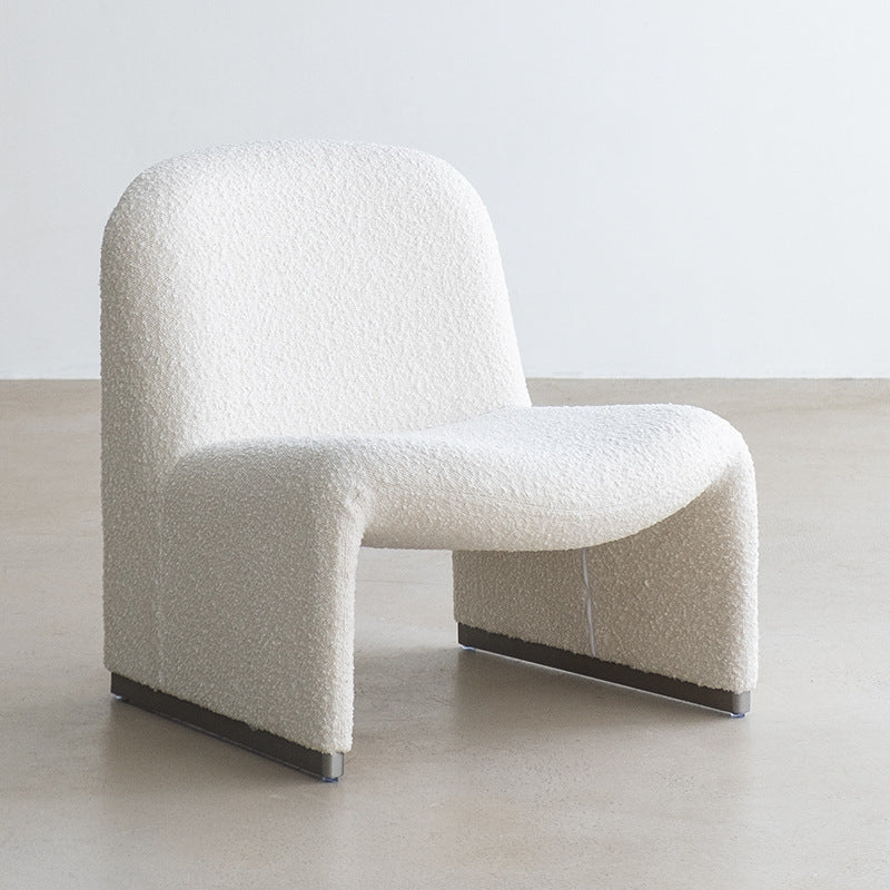 MOMO Hill Sofa Chair