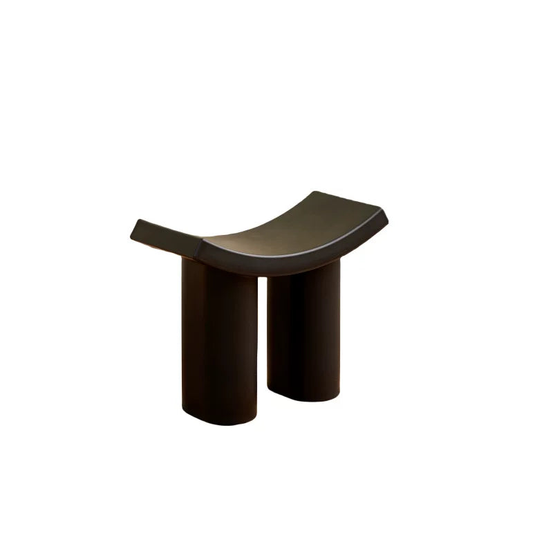 Curved Plastic Shoe-Changing Stool