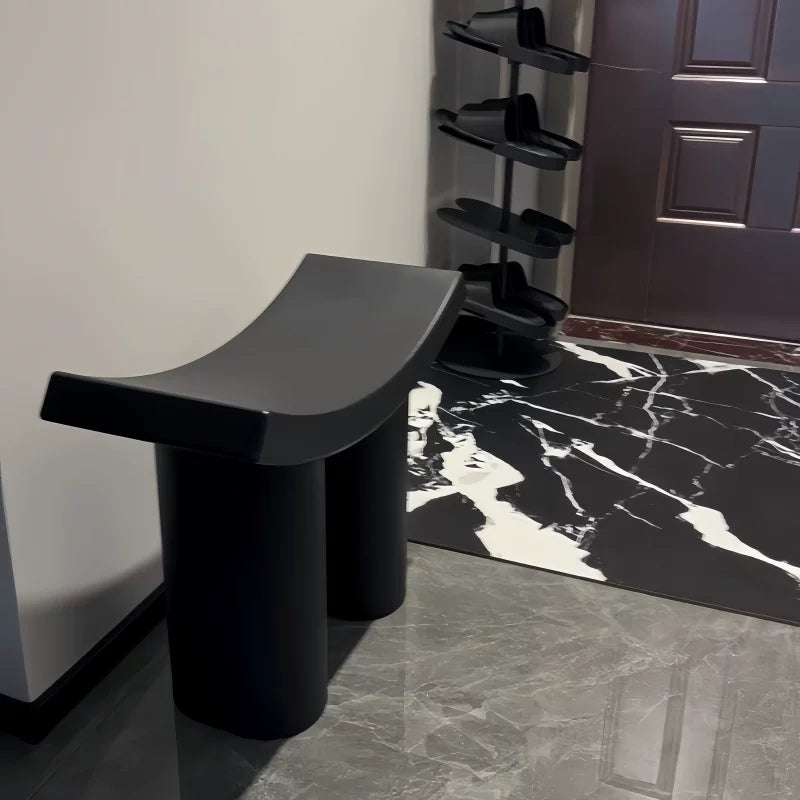 Curved Plastic Shoe-Changing Stool