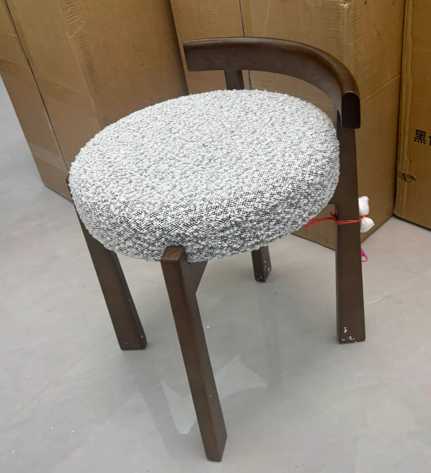 MOMO Solid Wood Vanity Stool