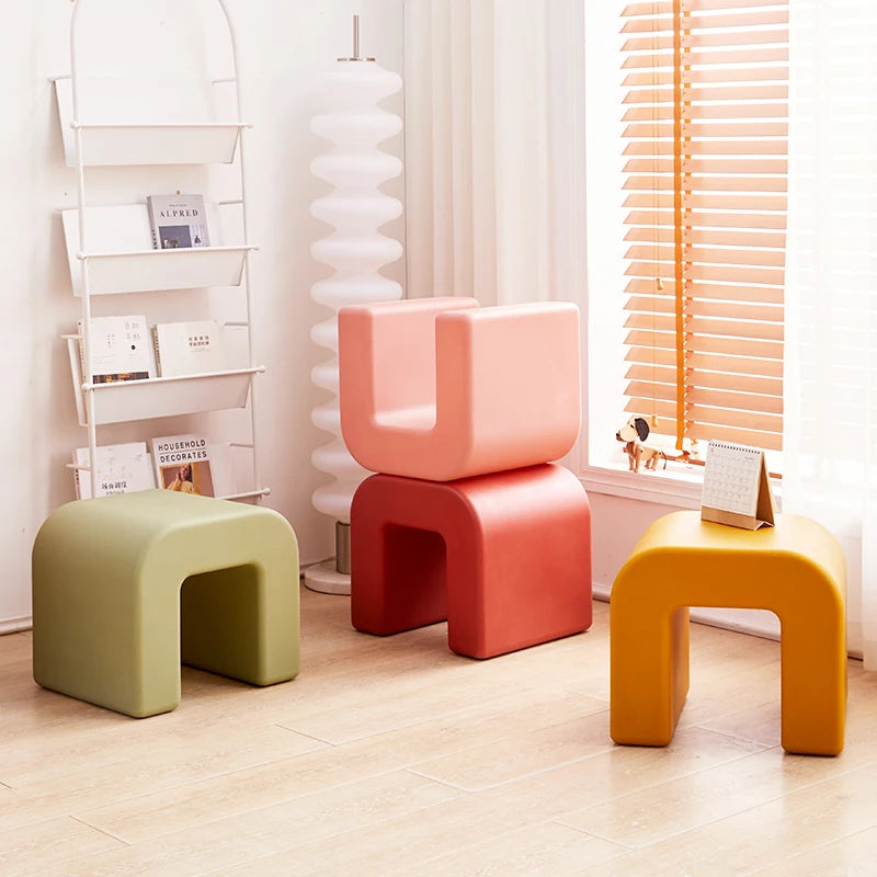 MOMO Arch Plastic Stool | U-Form Sculptural Low Stool | Indoor & Outdoor Accent Seat - alternate view 3