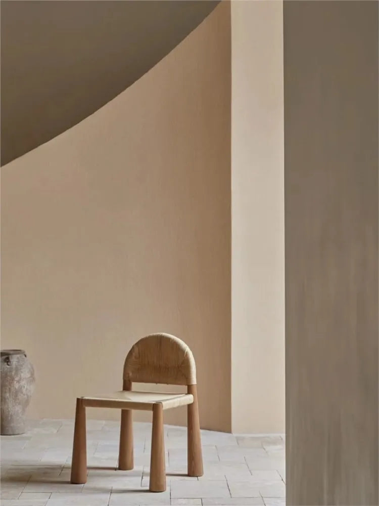 MOMO Vintage Solid Rattan Chair