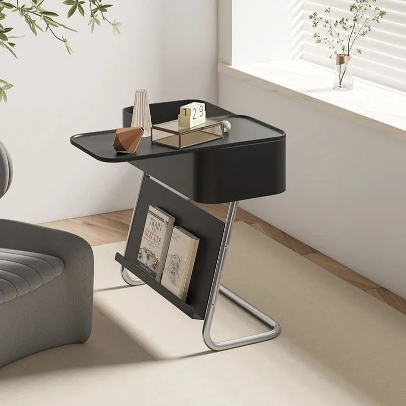 MOMO Small Side Table