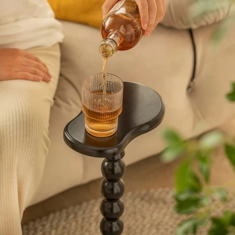 MOMO Retro Cup Table