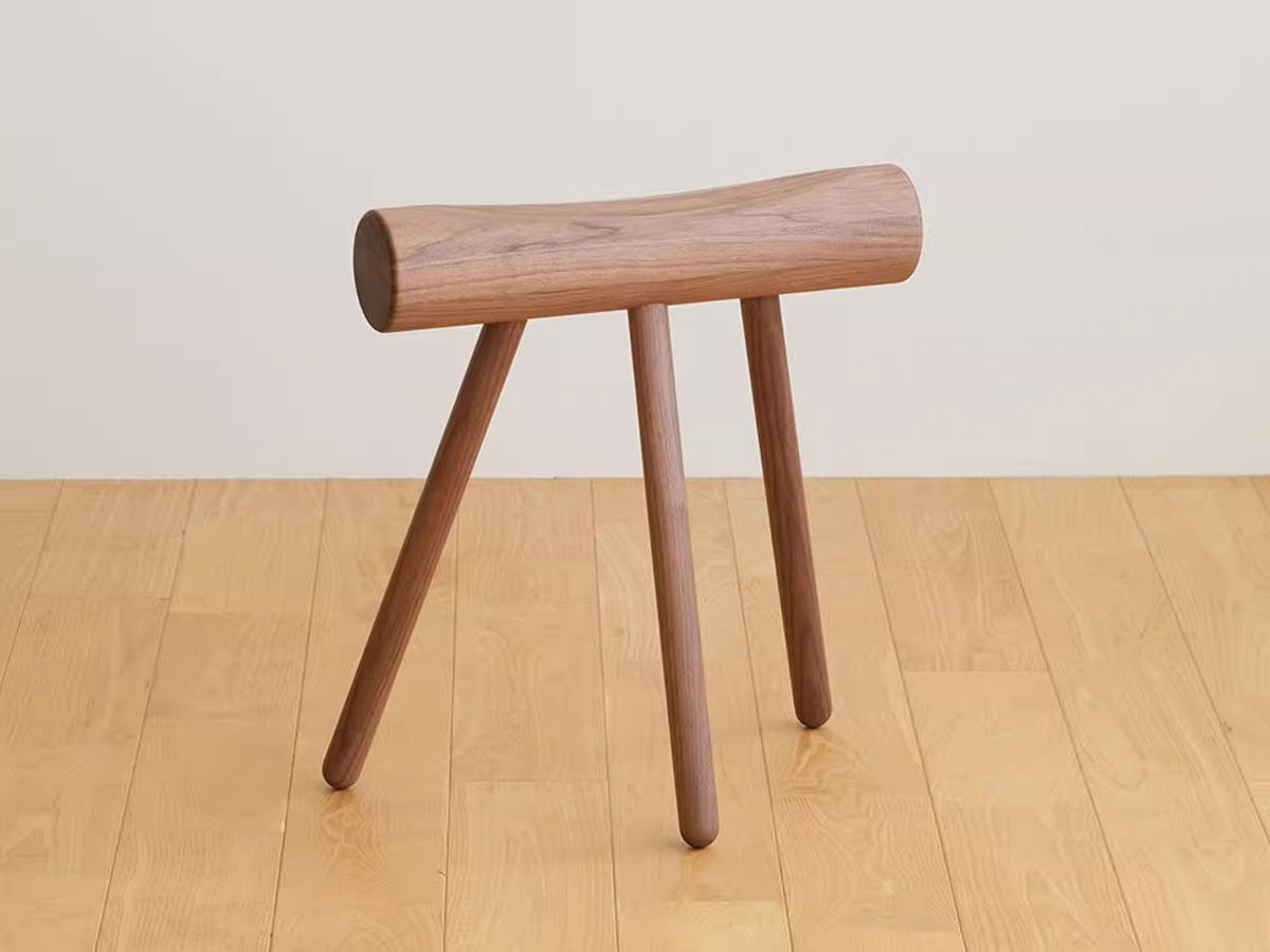 MOMO Solid Wood Stool