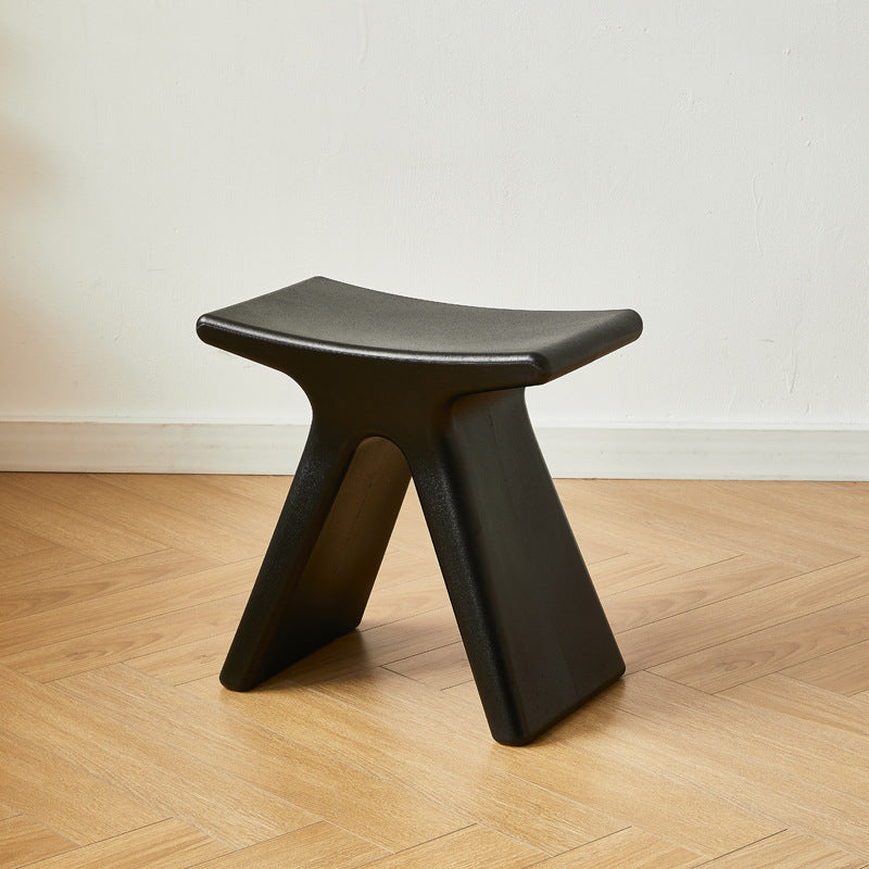 MOMO Low Stool