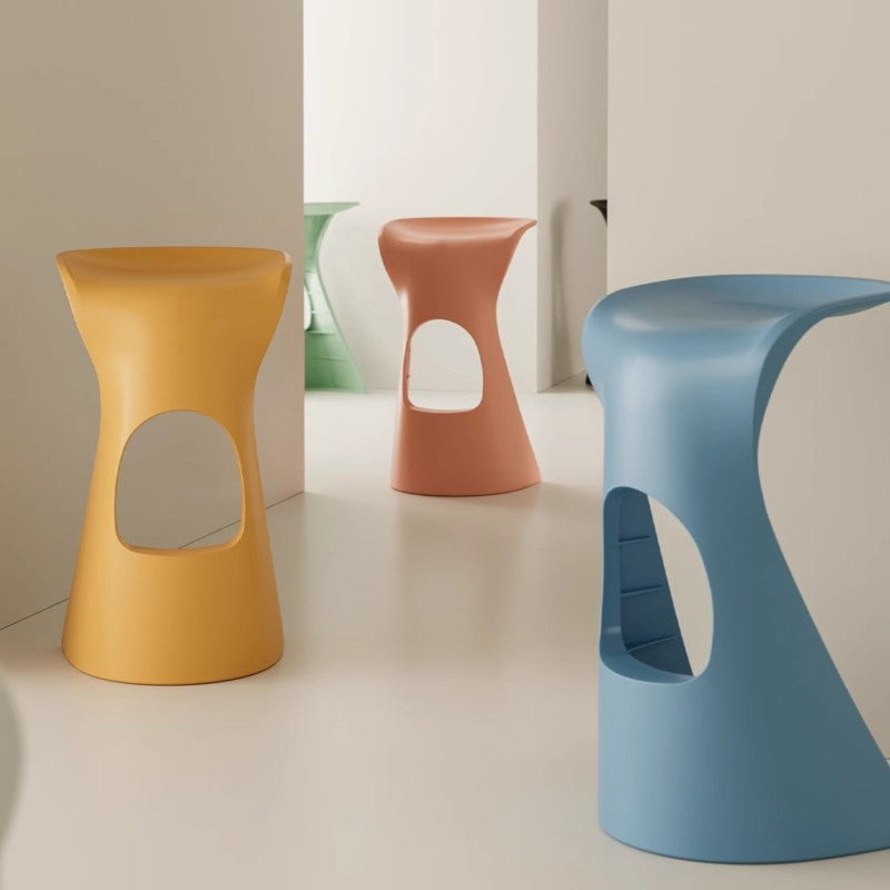 MOMO Plastic Bar Stool | 75cm Hourglass Sculptural Counter Stool | Indoor & Outdoor