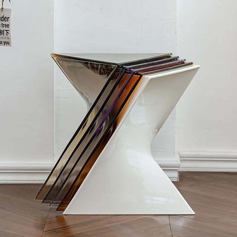 MOMO Acrylic Side Table